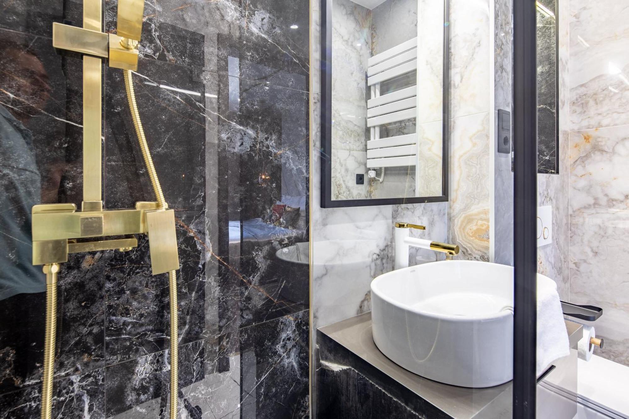 Ultra Central Luxury Budapest Exterior photo