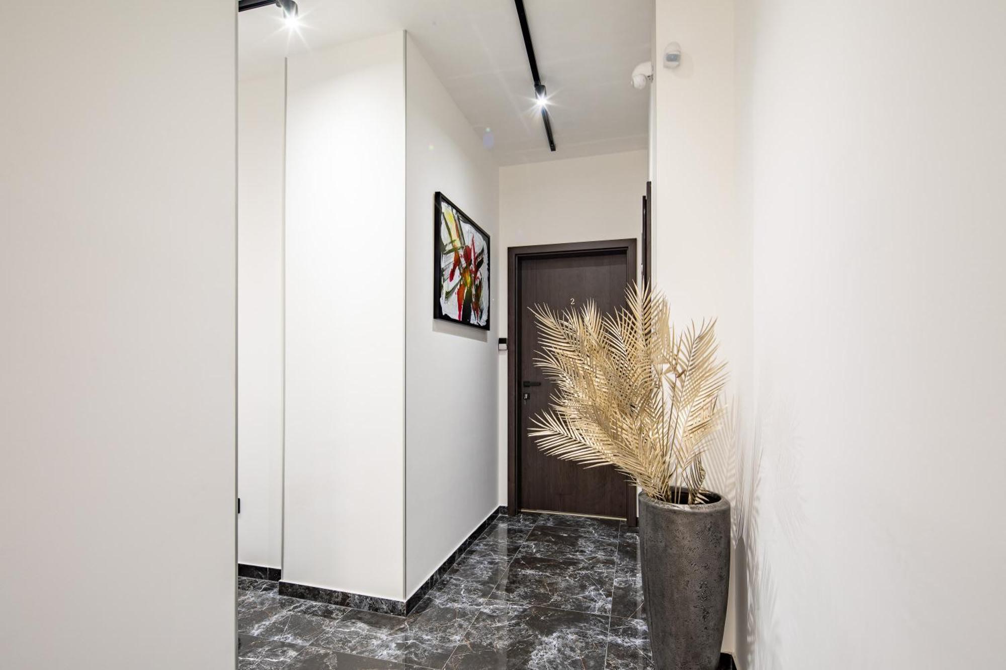 Ultra Central Luxury Budapest Exterior photo